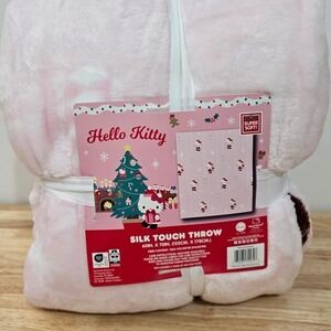Hello Kitty Christmas Silk Touch Throw Blanket 60x70 Super Soft‎ Pink